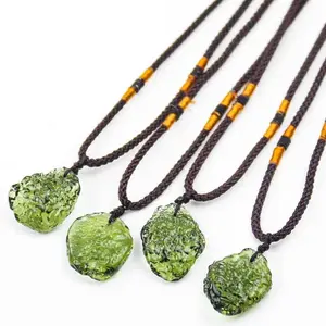 Natural Unique Green Crystal Quartz Necklace Moldavite Pendant Meteorite Healing Energy Unisex Necklace Sweater Chain Jewelry