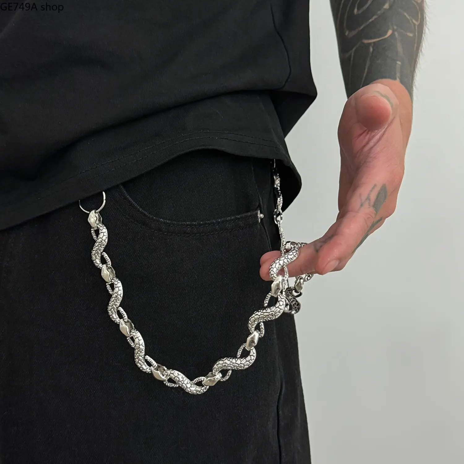 Men's Gothic Snake Scale Link Chain - Unisex Punk Rock Y2K Silver Wallet Jean Chain with Keyring Hook, Vintage Harajuku Biker Hip Hop Casual Wear Trousers Accessory, Cool Birthday Gift for Men