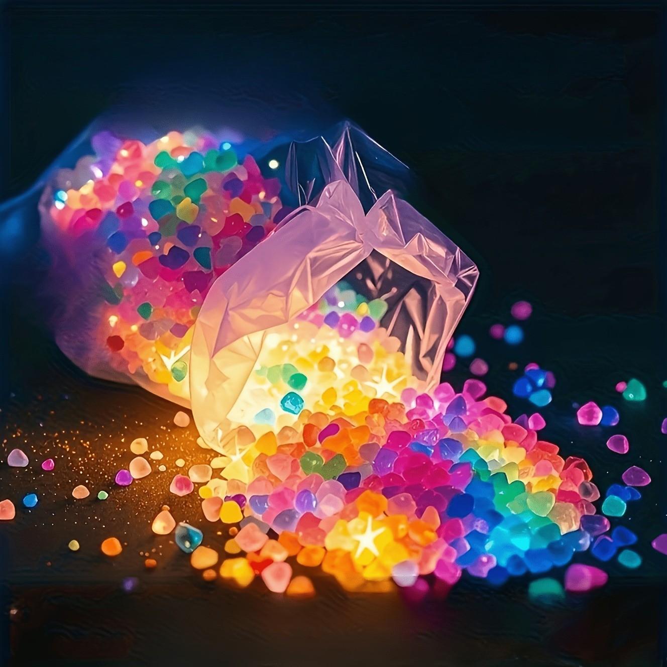 100 luminous stones, Glow in the dark garden stones, Decorative Stones, with a diameter of 2.7cm/1.06in, weighing 320g per pack, emit light in dark and are suitable for outdoor gardens, aquarium landscapes, wedding trails