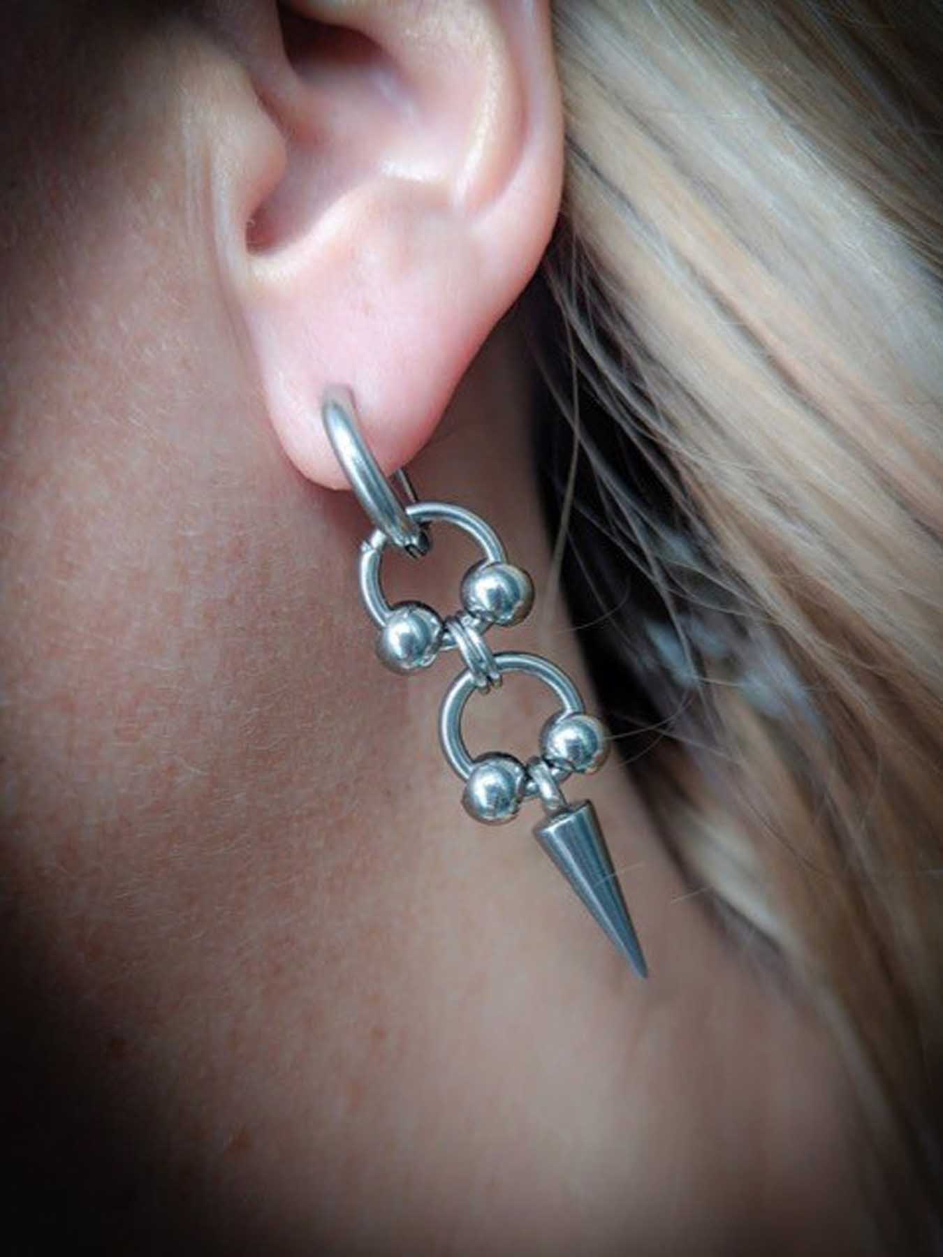 1 Pair of Gothic Stainless Steel Rivet Pointed Cone Double Ring Earrings, Retro Men's and Women's Earrings, Minimalist Punk Party Street Style Earrings