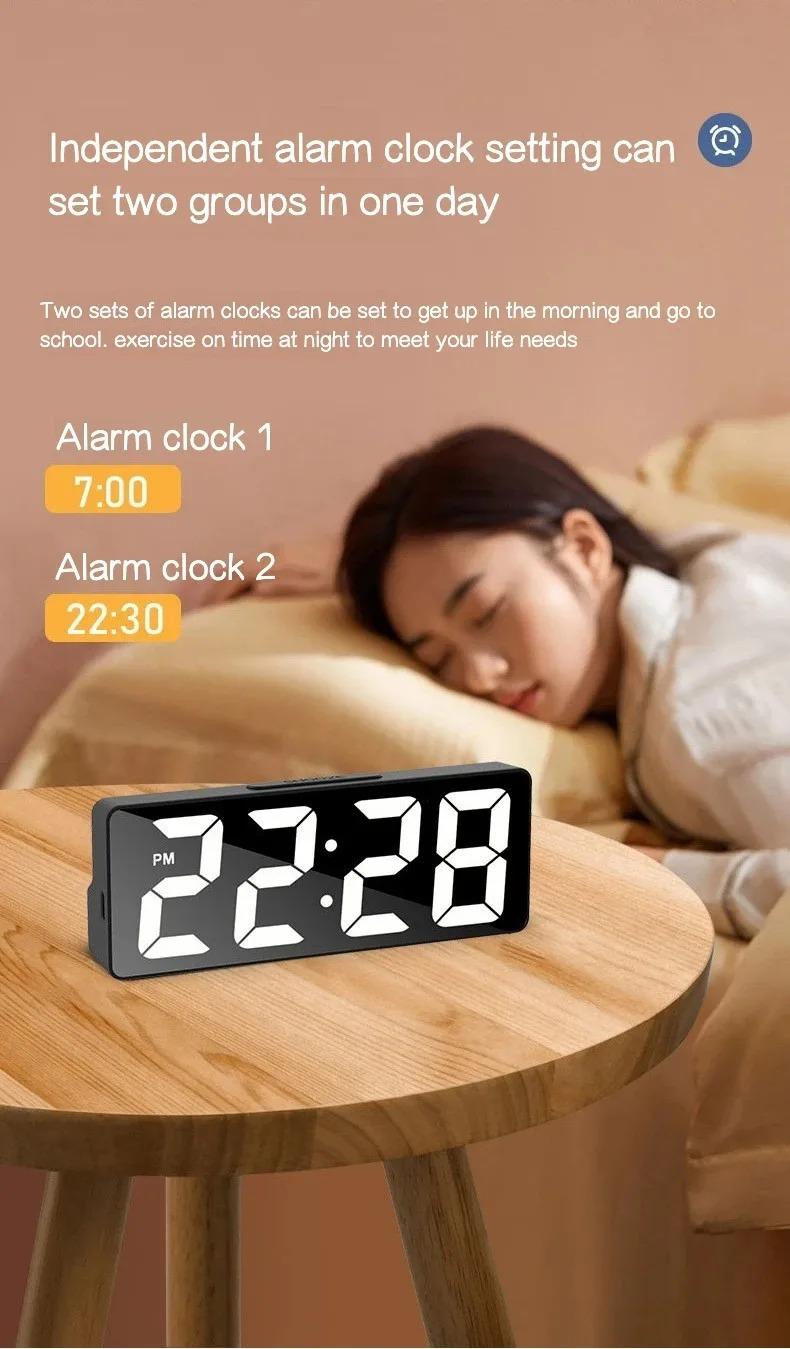 Digital Clock LED Wake Up Light Multifunctional Alarm Clock Bedroom Electronic Desktop Clock With Temperature Display Adjustable Brightness USB Powered Clock