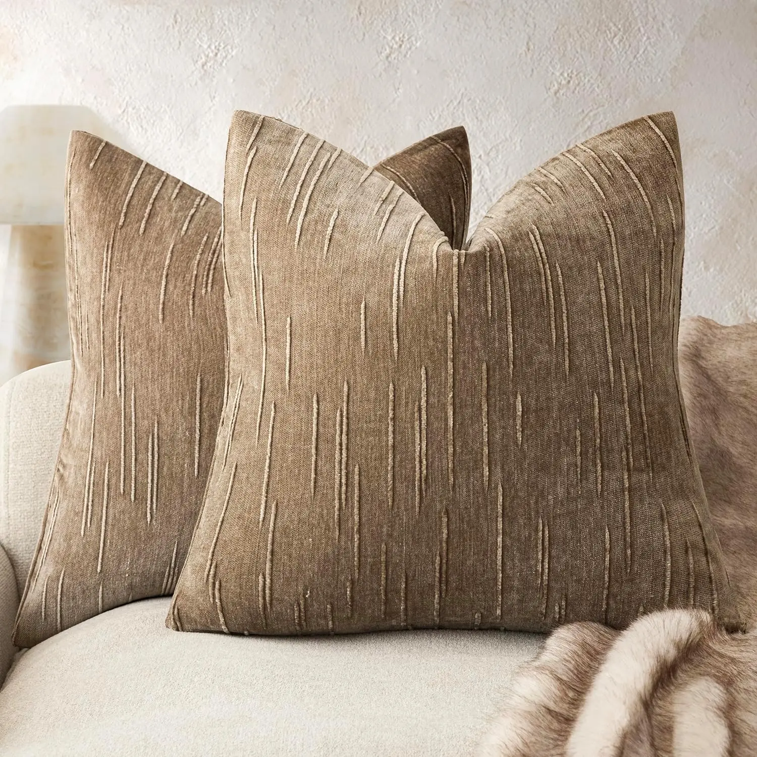 2-Pack Polyester Slubby Weave Decorative Pillow Covers - Modern Farmhouse Cozy Neutral Brown Square Cushion Cases, 20x20in Zippered Bag for Couch, Bedroom