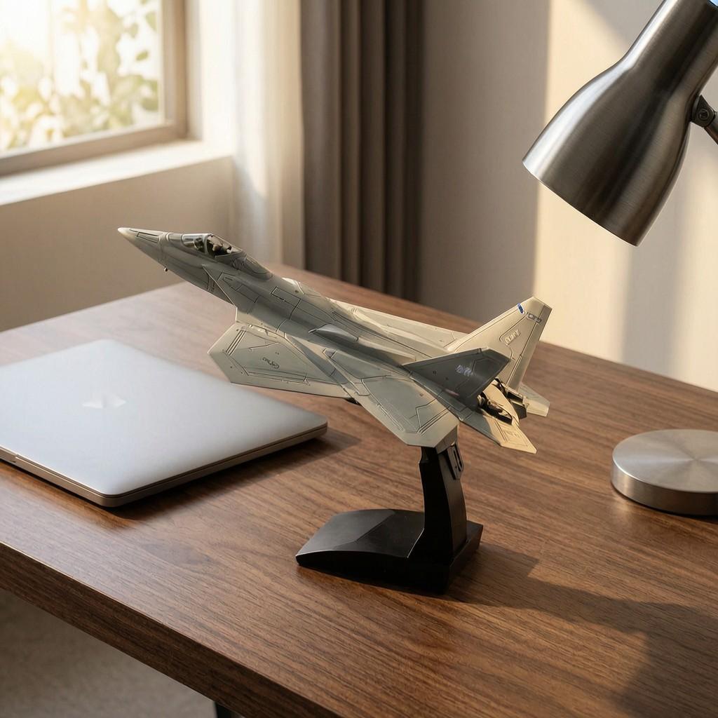 1:72 Scale Yf-23 Aircraft Model with Base, Durable Plastic, Adult Collectible, Desk Decor, Office Decoration, Gift for Aviation Enthusiasts