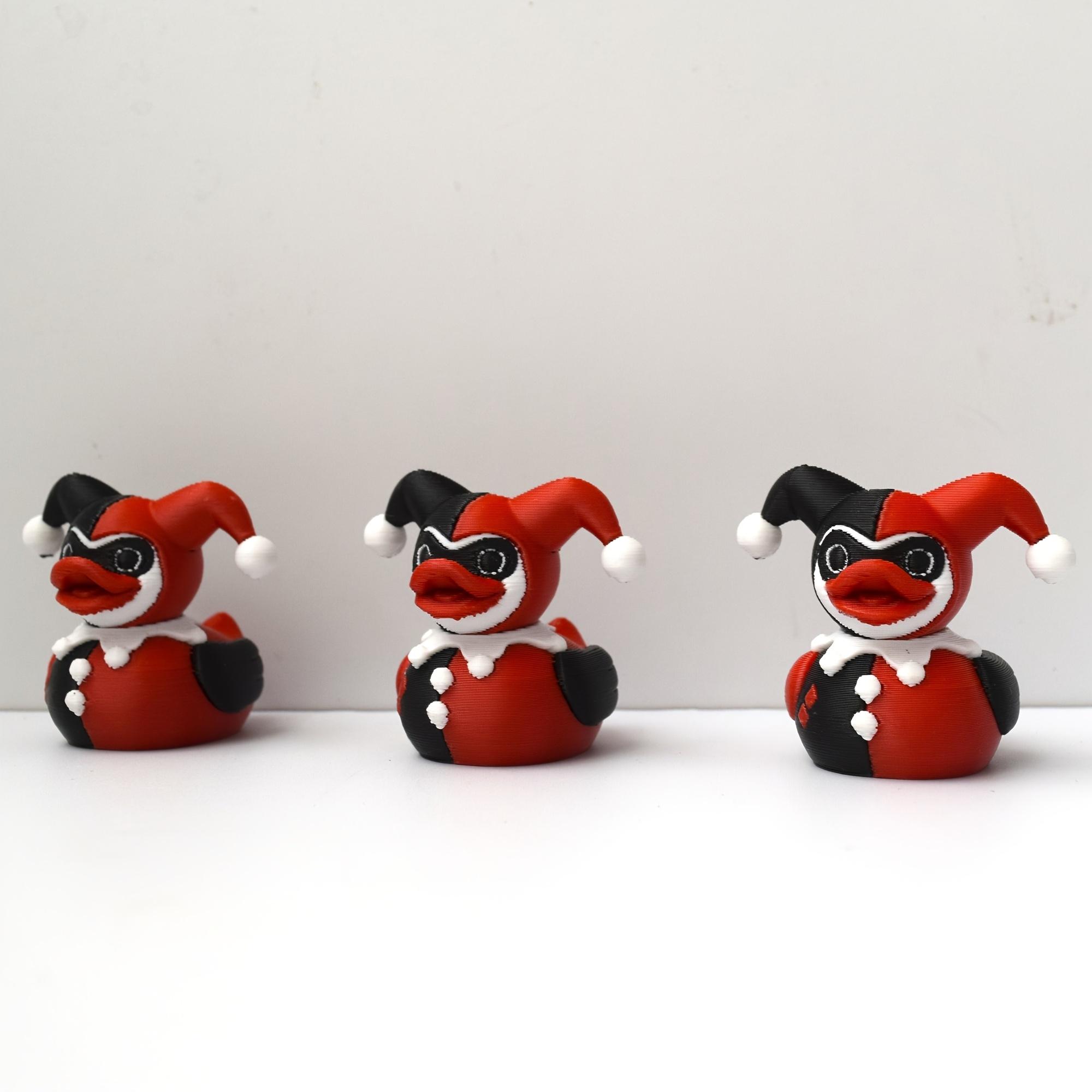 Cute Clown Duck Decorative Figurine, Fun Desk Ornament, Unique Gift for New Year & Valentine's Day, Collectible Item for Fans