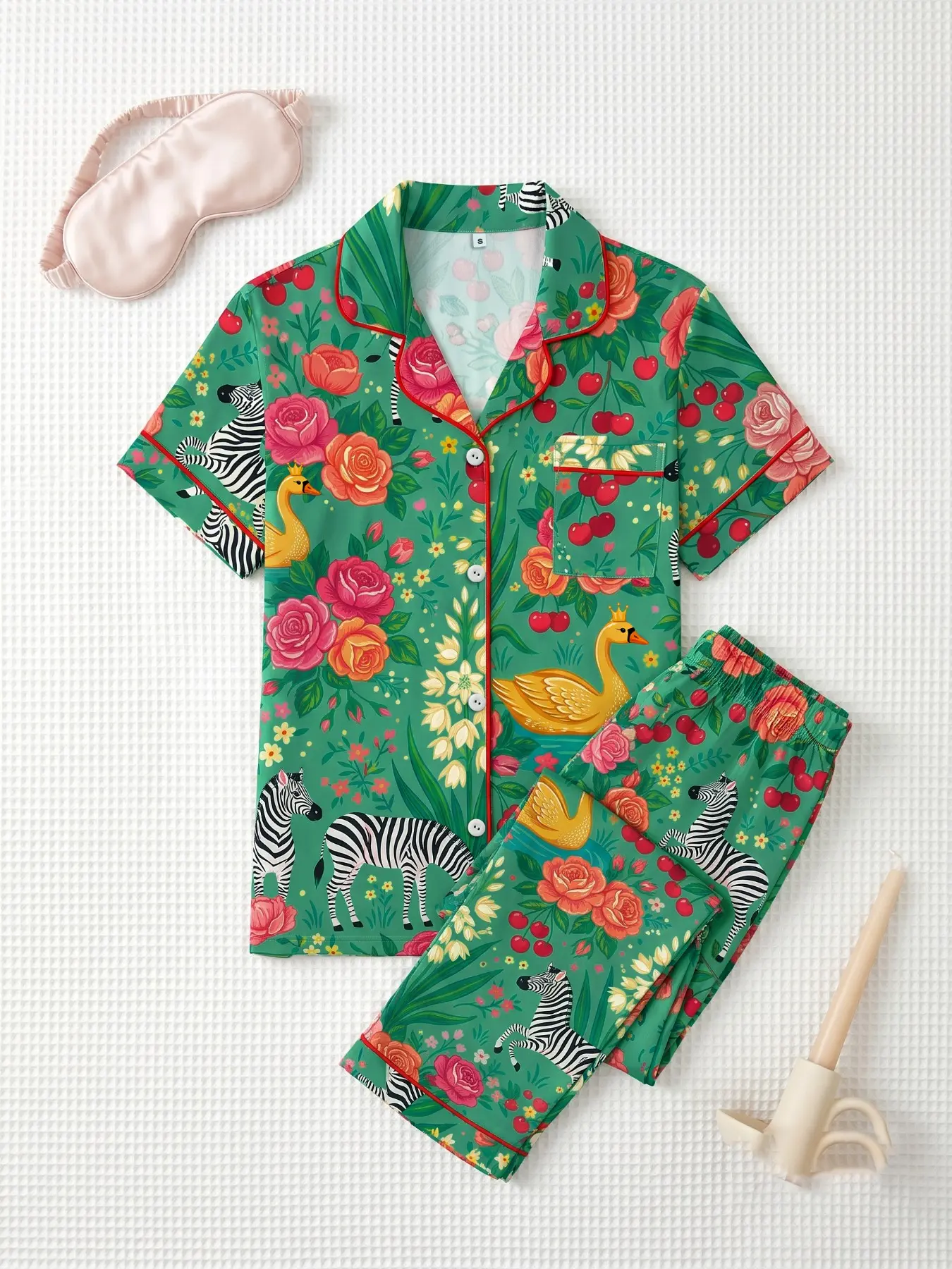 Women's 2-Piece Pajama Set, Short Sleeve Button Front Shirt and Pants, All over Print, Casual Home Wear, Floral Pattern