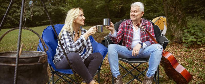 Lilypelle Oversized Heated Camping Chair, 3-Heat Level Padded Lounge Chair, Portable Round Moon Saucer Folding Chair for Camping, Patio & Lawn – USB Powered, No Battery Included