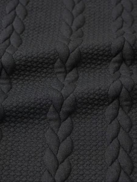 Men's solid color knitted jacquard turtleneck sweater is comfortable, warm and windproof, and can be layered. Casual, comfortable, regular slim fit long-sleeved sweatshirt, suitable for autumn and winter wear, and for men's daily outfits.