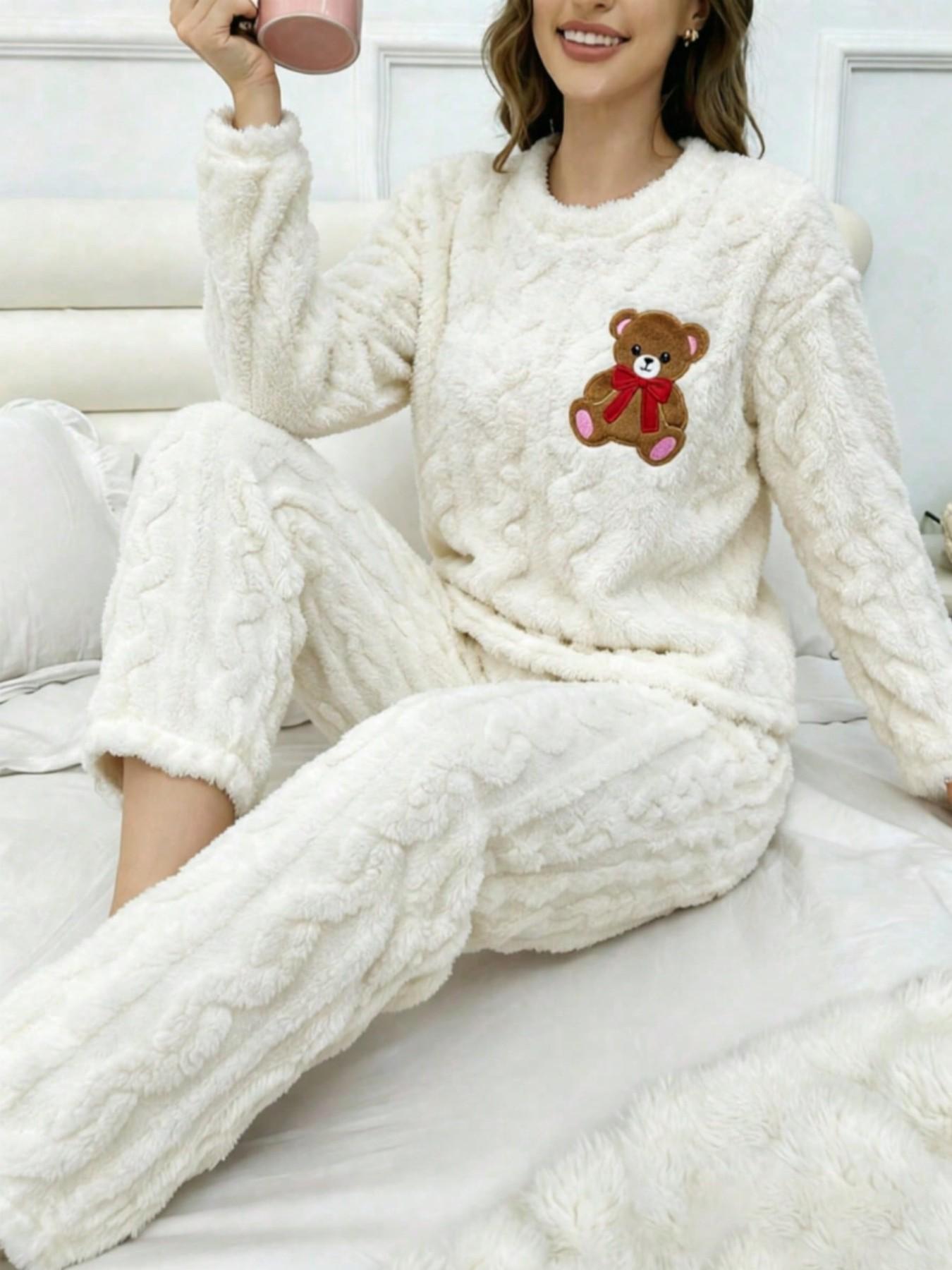 Women's Fall Winter Pajama Set, Cartoon Bear Embroidery Flannel Sleepwear, Long Sleeve Top & Pants, Casual Loose-Fit Loungewear