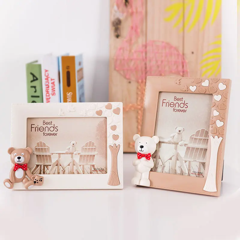 Creative Children's Cartoon Photo Frame 7inch Cute Wall-Mounted Baby Photo Frame Simple Bear and Rabbit Design Picture Frames for Wall