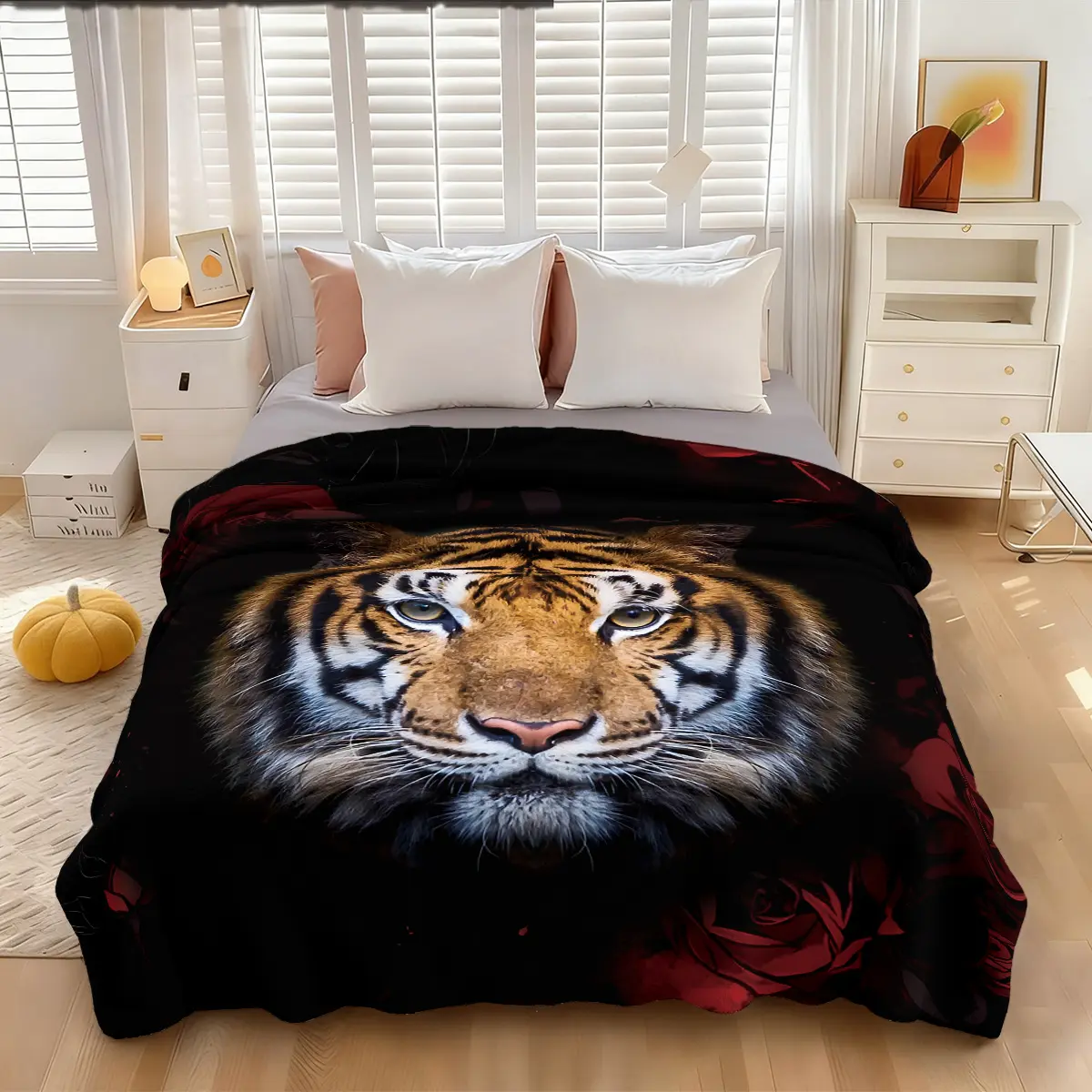 1 piece of black background tiger and red rose themed blanket, realistic tiger head, with red rose decorative pattern, soft and comfortable bedroom, living room sofa cover blanket for boys and girls, camping blanket, Throw Blankets
