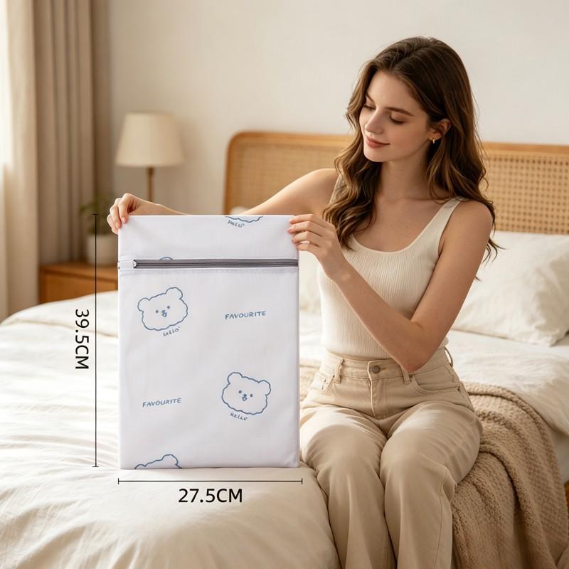 Cute Bear Print Mesh Laundry Bag with Zipper, Durable Fabric, Fine Wash Storage Bag, Suitable for Underwear, Outerwear, Clothes, Socks