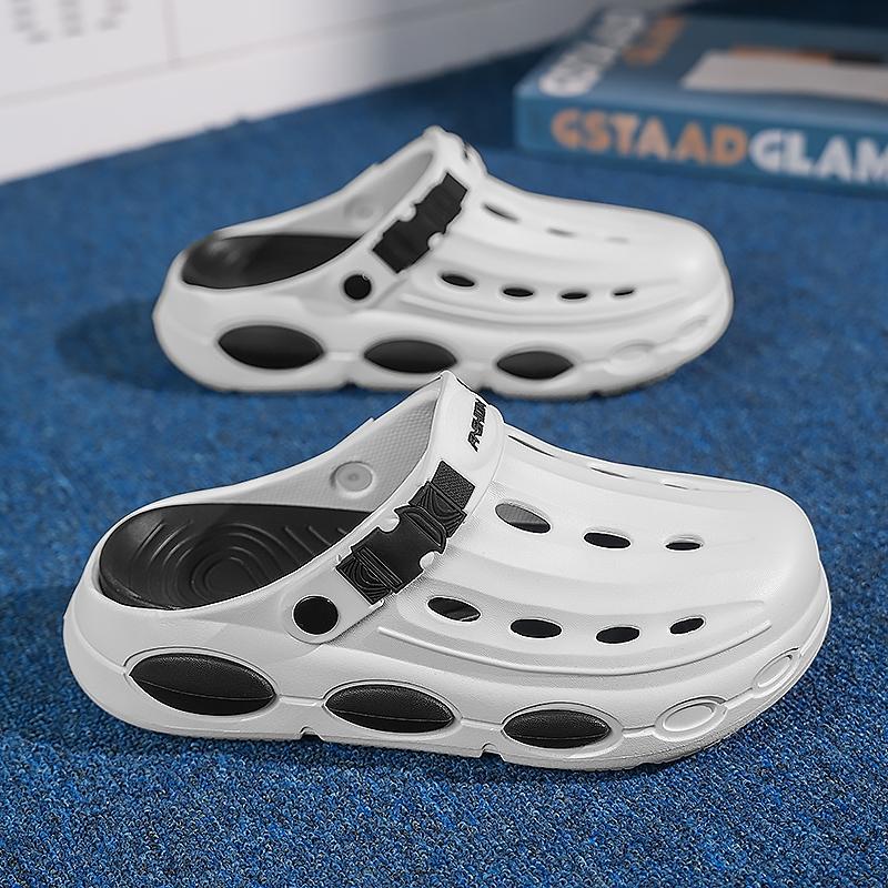 Classic Thick Sole Cloud Slippers for Men and Women, Casual Eva Material, All Seasons, Solid Pattern, Less Than Ankle Height