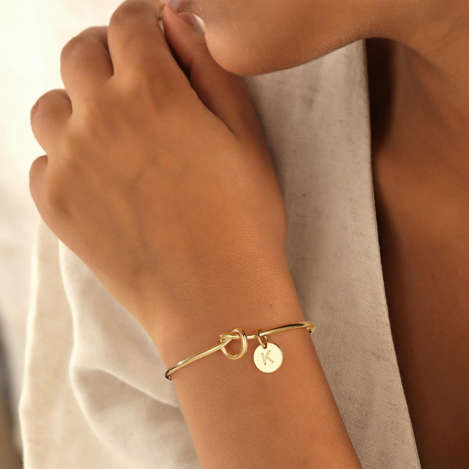 Turandoss Mothers Day Gifts for Mom Wife - Dainty Knot Letter A-Z Initial Bracelet Personalized Cuff Bangle Bracelet Mothers Day Gifts for Women Jewelry