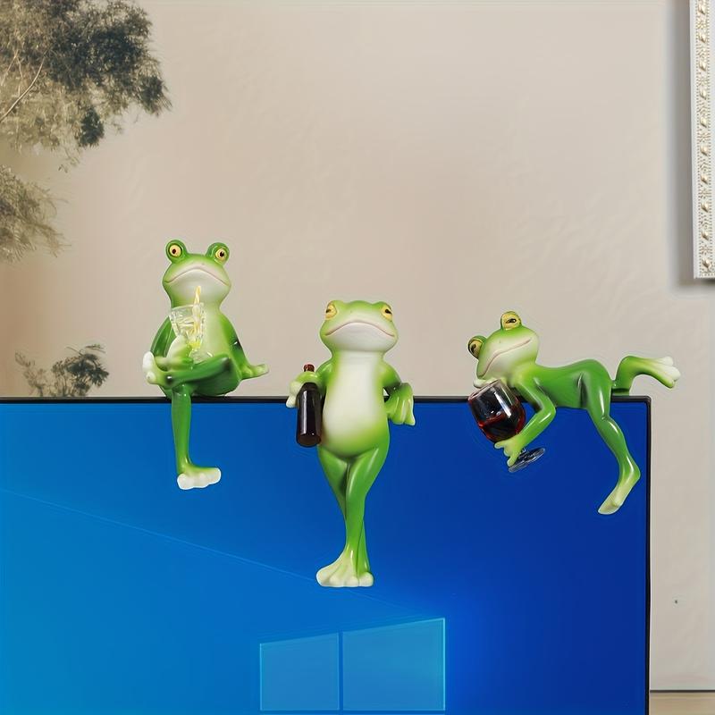 3 Frogs with Drinks Resin Sculptures - Romantic Garden Decor for Balcony, Patio, and Planter - Ideal for Weddings, Festivals, and Seasonal Celebrations, Garden Accessories, Frog Garden Decor | Playful Scene | Detailed Textures, Frog Decor