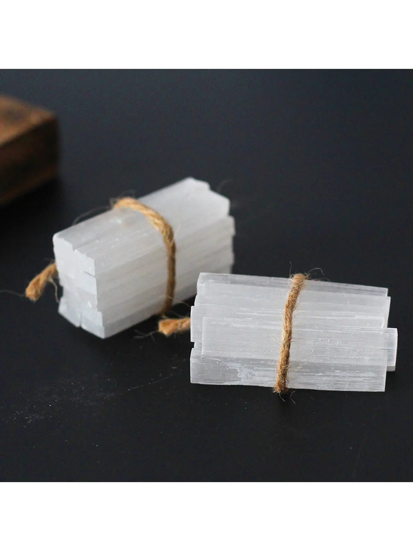 Natural Morocco Selenite Stick White Gypsum Crystal Rough Mineral Wand Crystal Cleansing Slab Plate Home Decor Ornament