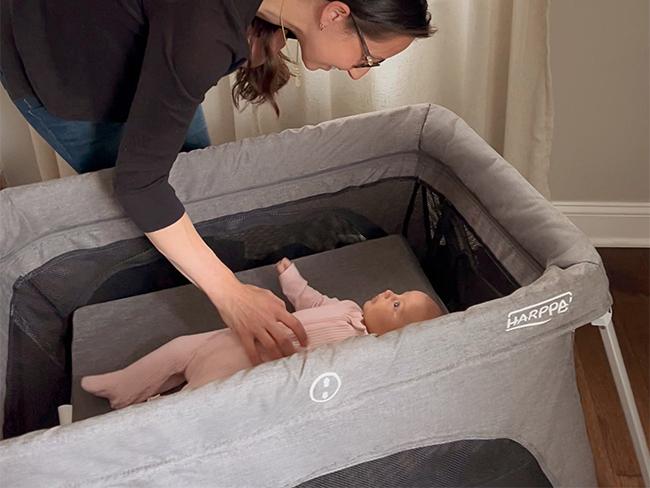 HARPPA Rossi | Lightweight Pack n Play Travel Crib & Playard – Portable Foldable Playpen with Mattress, for Newborns, Infants & Toddlers