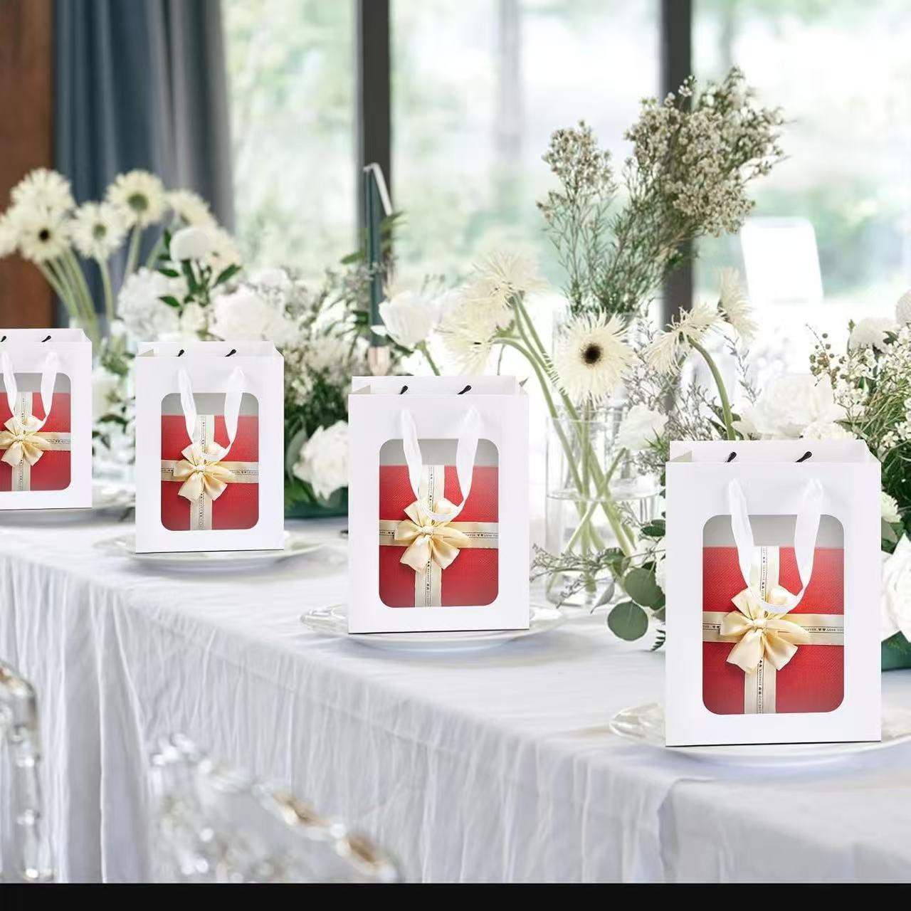 Christmas Party Gift Bags, Decorative Paper Favor Bags for Proposal & Daily Souvenir，needoh，nutrition geeks