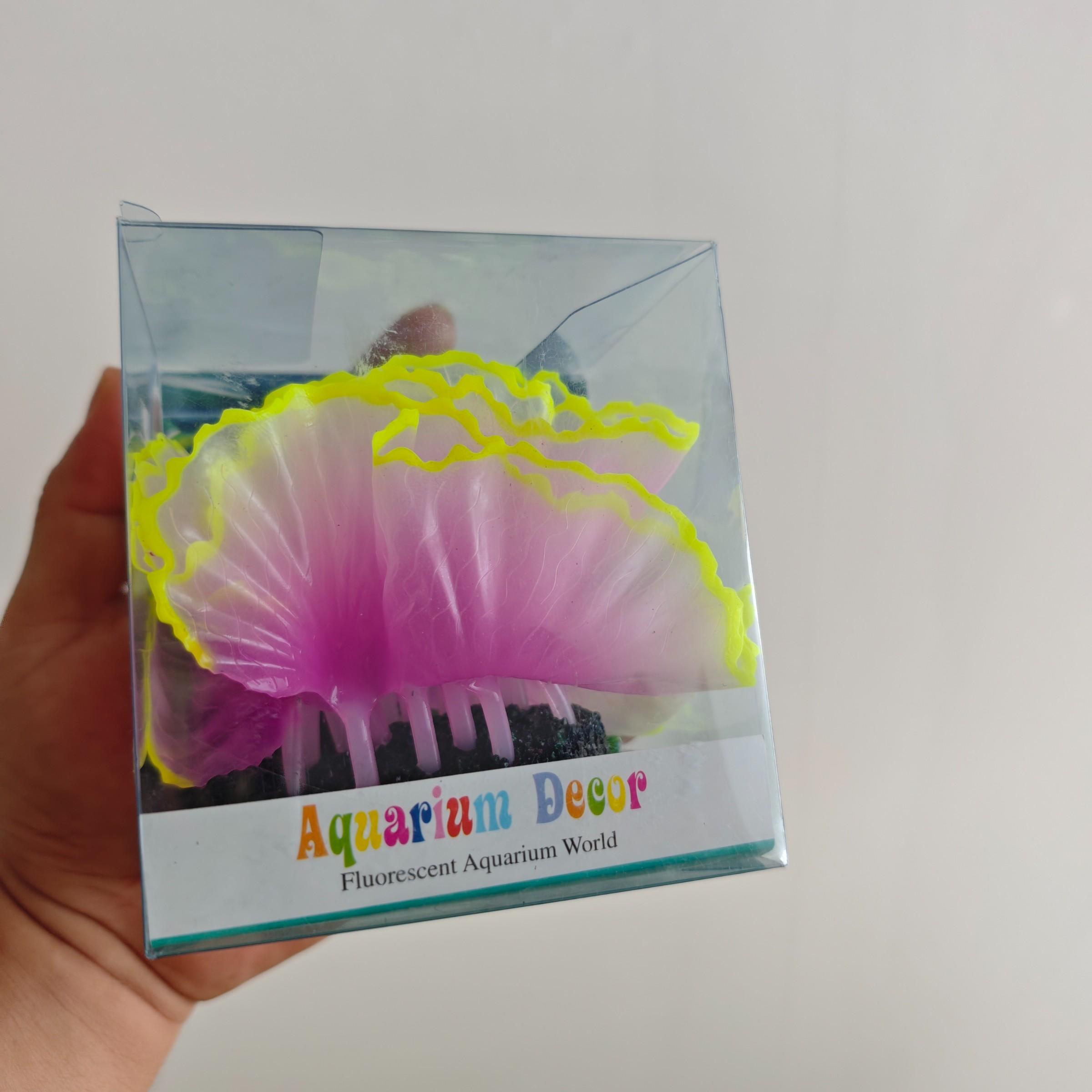 Aquarium Decorative Piece, Night Glow Fluorescent Jellyfish Coral Replica, Realistic Ocean Plant Decoration, Non-Electric Fish Tank Ornament