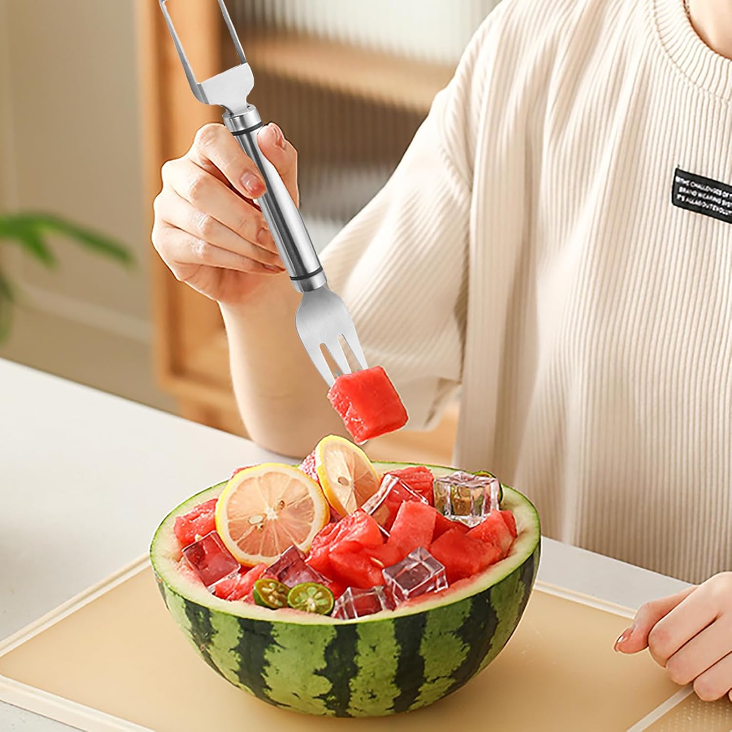 Watermelon Fork Slicer Cutter Slicer Tool, 2-in-1 StainlessSteel Fruit Cutter, Dual Head Fruit Forks Slicer Knife withRound Handle Kitchen Utensils Kitchenware