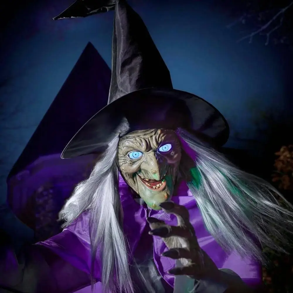 Traditional Lightweight Retro Flying Broom Witch Halloween Decor Prop, Ideal for Stage Performances and Themed Party Decorations, Spooky, Broomstick