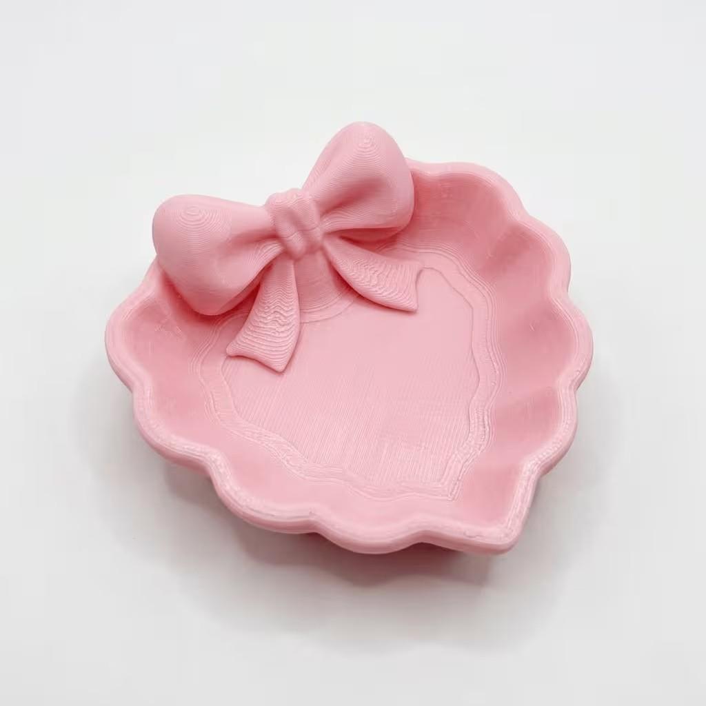 Heart-Shaped Jewelry Tray with Bow, 3D Printed, Ideal for Vanity, Sink, Home Decor, Office Desk, Jewelry Storage