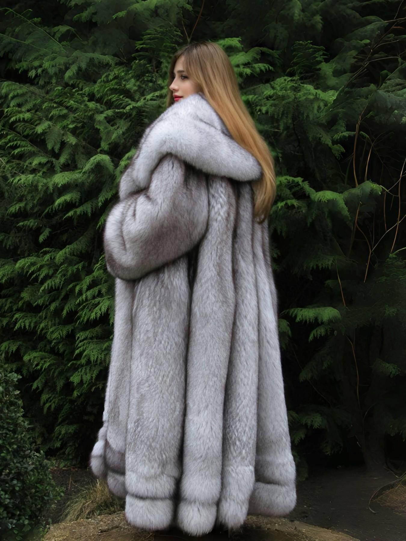 Women's Silver Color Faux Fox Fur Hooded Coat, Loose Fit Soft Warm Long Sleeves Jacket for Fall & Winter, Versatile Daily Commute Party Outerwear Womenswear