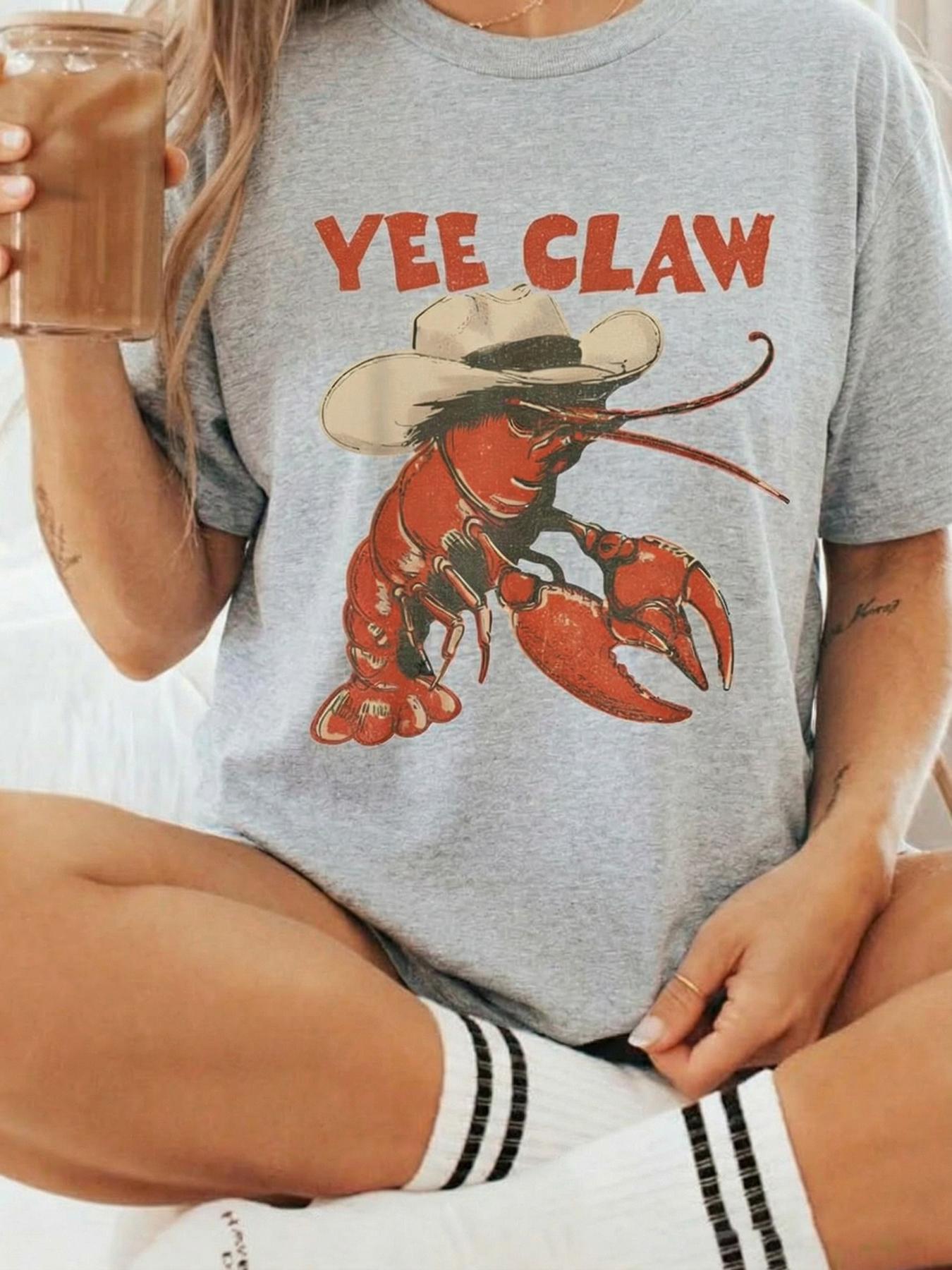 Cowboy Crawfish Vintage Oversized Graphic T-Shirt Beachwear Summer Vacation Western Style Funny Lobster Tee Casual Streetwear Coastal Aesthetic Soft Trendy Outfit Women Holiday Fashion Cute Graphic Tee Comfortable Loose Fit Summer Top Beach Outfit Street