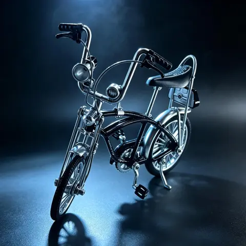Low Rider Alloy Bike Model, Realistic Travel Car Mini Stunt Toy, Collectible Toy, Creative Desktop Decoration, Creative Desktop Ornament, Childhood Memories