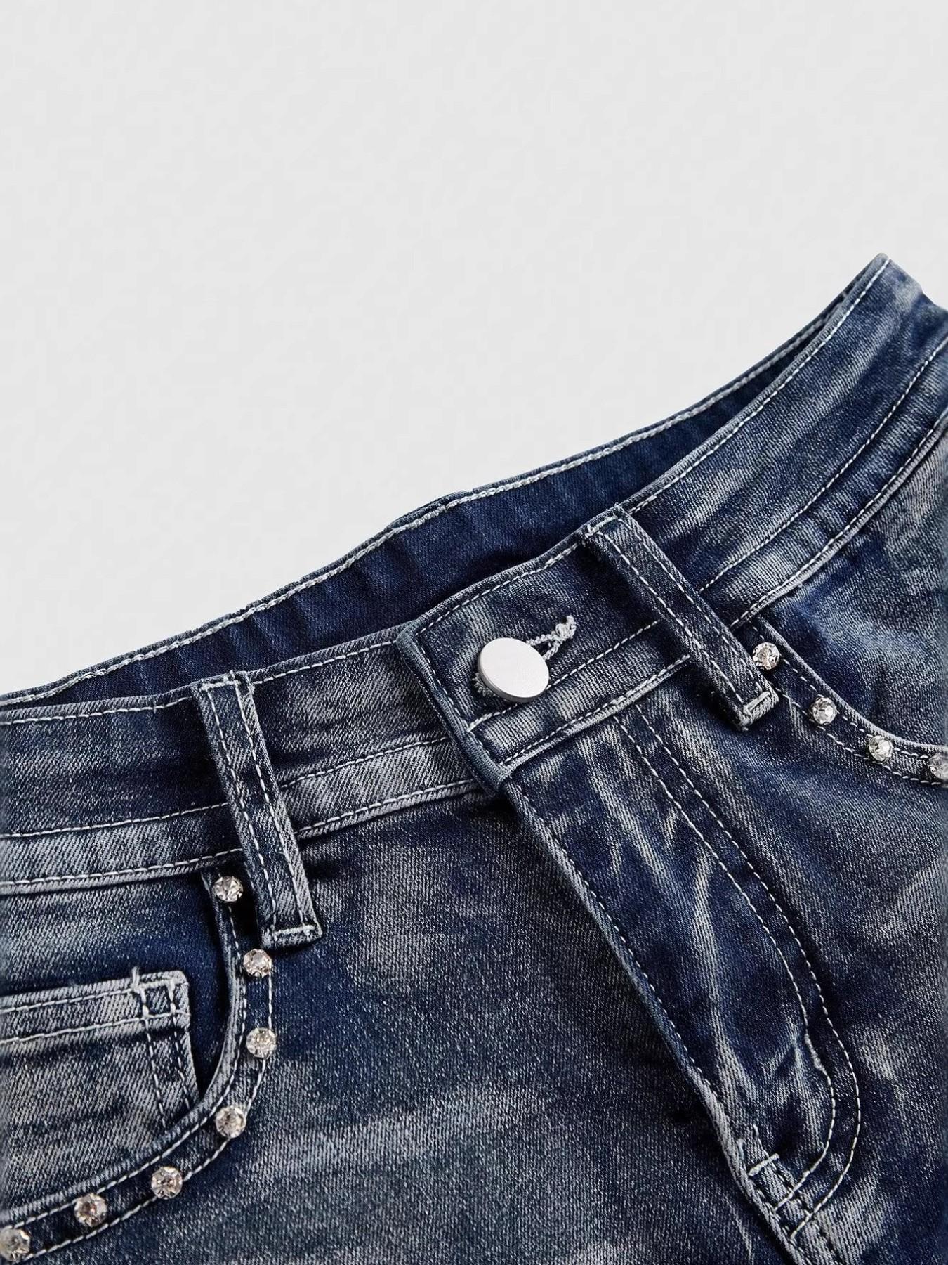 Women's Y2K Low Waist Ultra-Short Jeans Shorts, Vintage Millennial Punk Embroidered Rhinestone Denim Bottoms, Fashionable Slim Fit