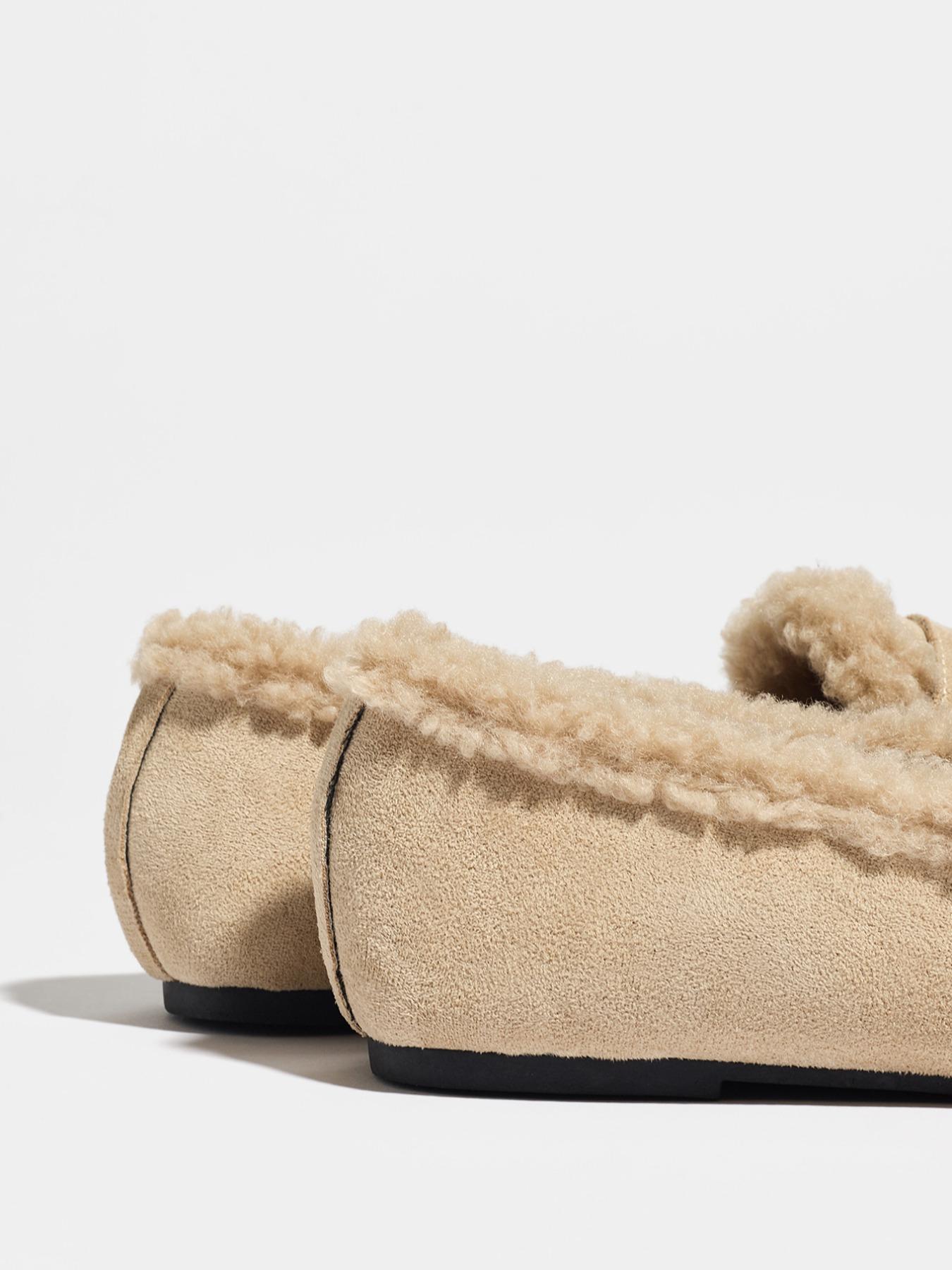 Women's Fall Winter PU Leather Casual Loafers, American Retro Style Furry Slip-On Shoes, Soft Rubber Sole, Warm & Comfortable Design