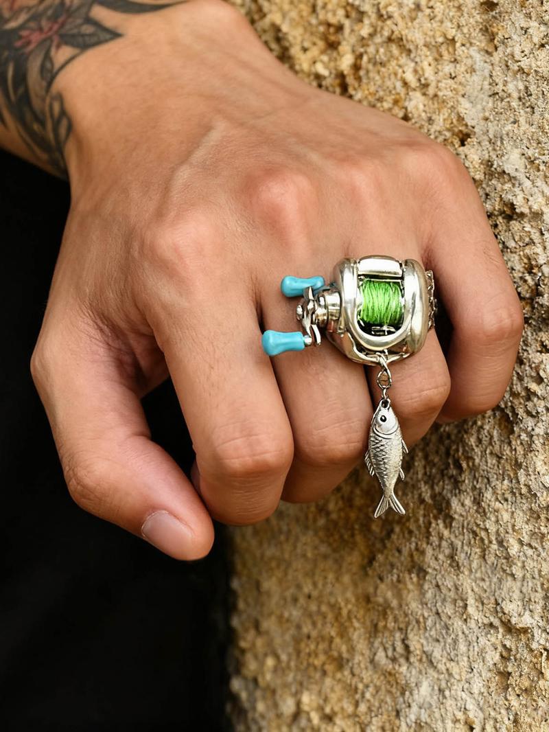 Mini Fishing Reel Necklace, Rotating Handle, Detachable Line Ring, Spinning Wheel Keychain, Portable Pendant for Fishing Enthusiasts