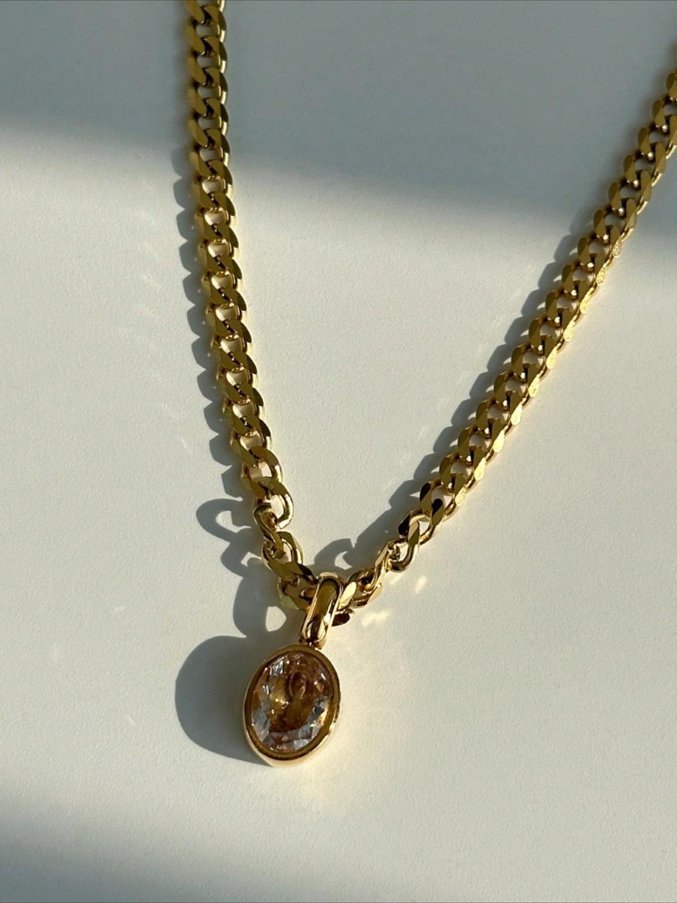 French Minimalist Fashion Elegant Oval Zircon Pendant Stainless Steel Necklace, Stylish Versatile Women's Daily Commute Jewelry Rhinestones Pendant Necklace