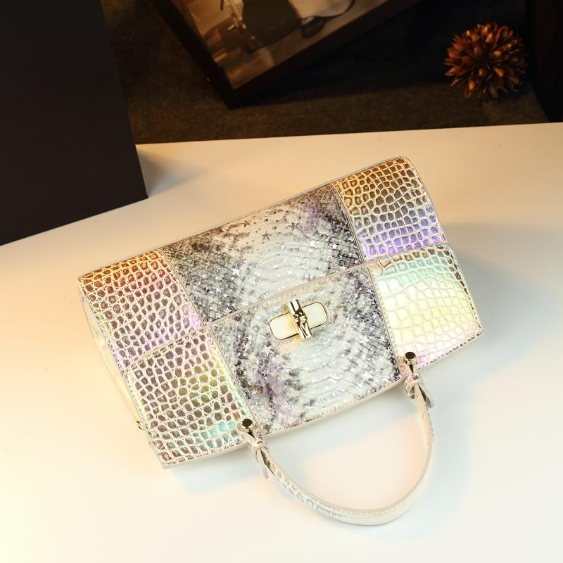 Vibrant Snake Print Crocodile Pattern Handbag, Luxurious Single Shoulder Bag, High-End Commuter Crossbody Bag, Versatile Locking Female Bag