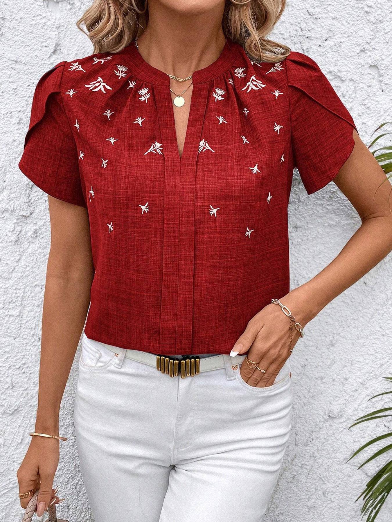 A women's solid color printed half-open collar short-sleeved shoulder pleated pullover T-shirt top, suitable for summer, suitable for commuting, casual wear, home wear.
