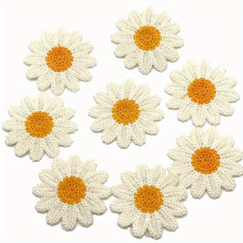 3pcs DIY flower accessories Small daisies flower embroidery flower clothing bag hair accessories Daisy flower pattern patch embroidery Applique sewing patch, for skirt T-shirt dress DIY clothing accessories, Daisy embroidery patch, clothing decoration