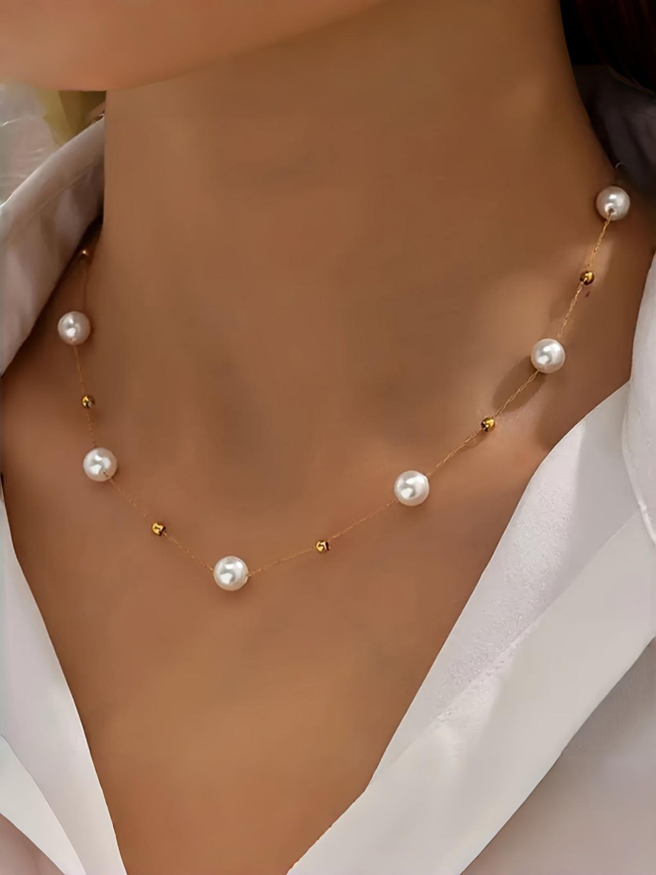 Trending Pearl Necklace Simple Fashion Luxe Cold-Weather Faux Pearl Clavicle Chain, Elegant Jewelry Accessory for Women