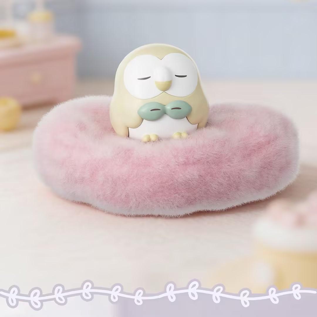 Authentic Holly Box Pokemon Pokepeace Blind Box Figures Mini Sleeping Ornaments Pikachu Scorbunny Tandemaus Piplup