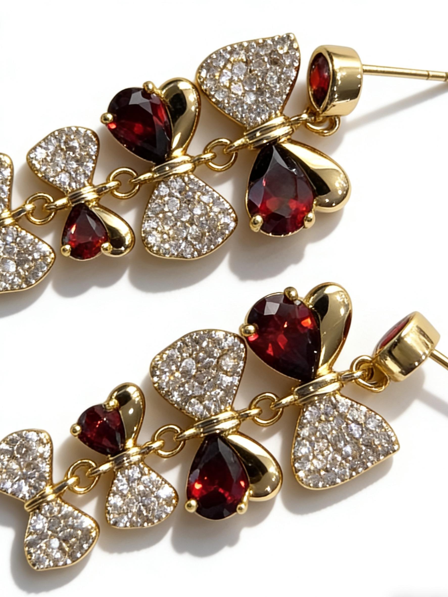 Women's Luxury Zircon Gold Plated 18k Asymmetric Flower Jewelry Bracelet, Elegant Design for Daily Wear, Hand Chain Style