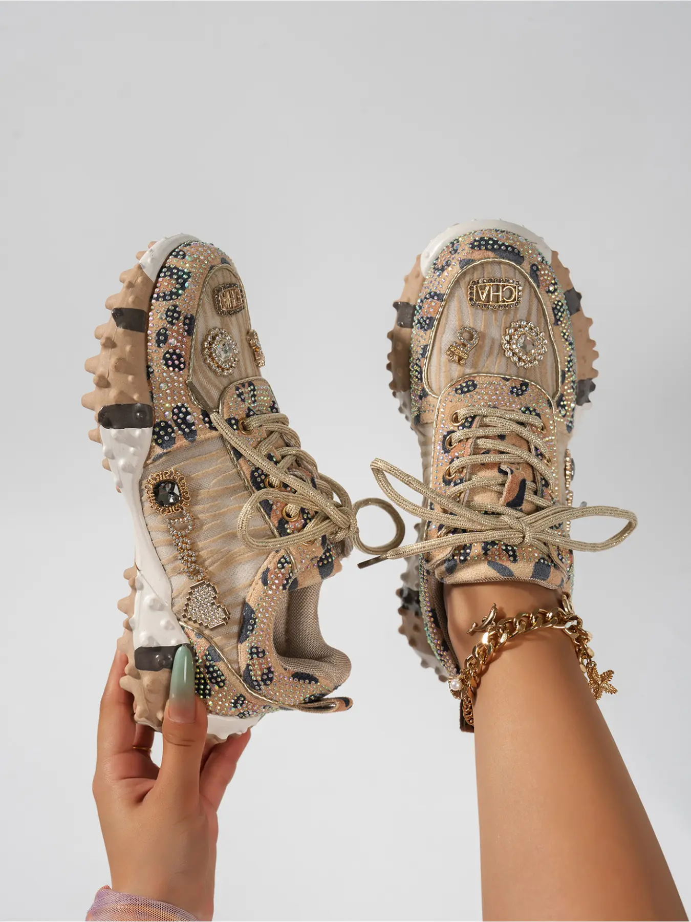 Women's Shoes Retro Rhinestone Chunky Platform Sneakers Metal Ornament Lace Up Non Slip Thick Sole Casual Walking Shoes For Party Daily Wear