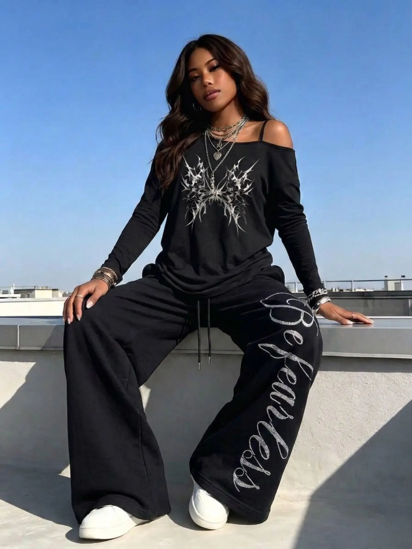 Gothic Butterfly Print Off-Shoulder Long Sleeve Top and Rhinestone Wide-Leg Sweatpants Set, Casual Two-Piece for Fall & Winter