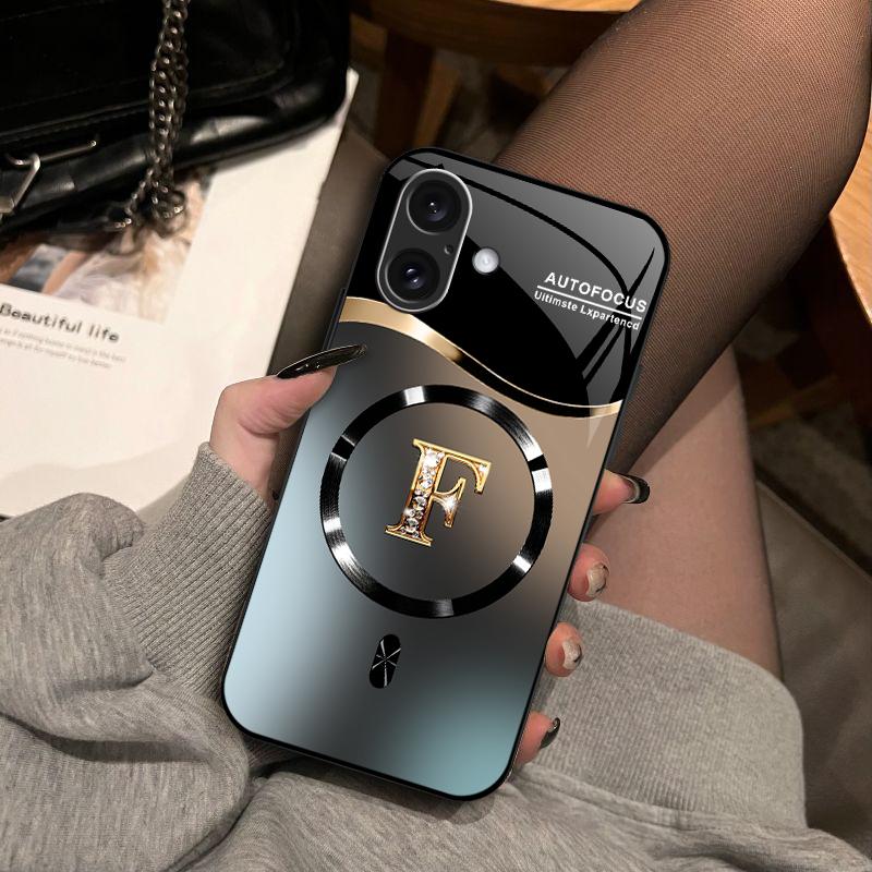 Suitable for [iPhone 16] high-end MagSafe phone case🥰, Features a magnetic attachment function Luxury Gradient Metallic Bling Rhinestone 26 Initial 952