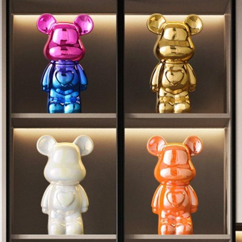 Sweetheart Bear Ceramic Decoration Figurine, Adorable Teddy Bear Ornament Cute Animal Design for Home Decor Accessory, Home Decor Ornaments, Unique Gift Idea for Friends and Family