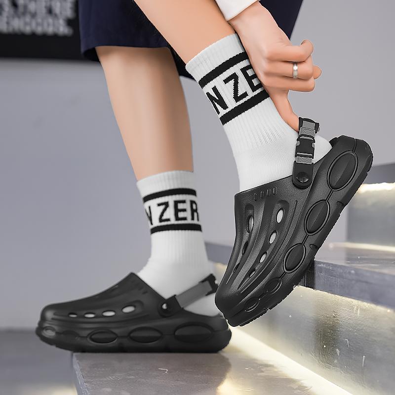 Classic Thick Sole Cloud Slippers for Men and Women, Casual Eva Material, All Seasons, Solid Pattern, Less Than Ankle Height