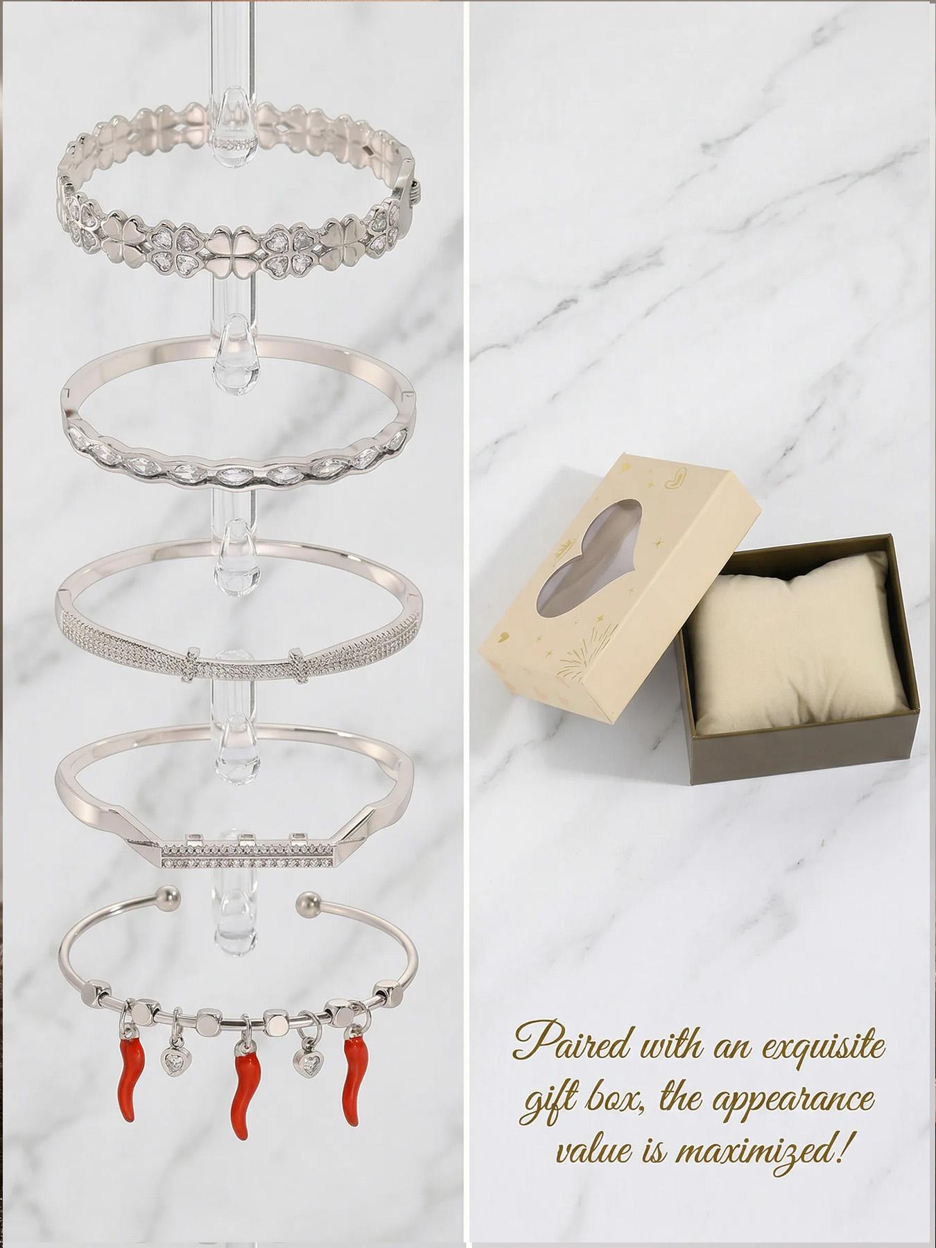 Gold plated five piece bracelet gift box set, cute red strawberries and chili peppers, durable and non fading, stylish and atmospheric, the first choice for gift giving