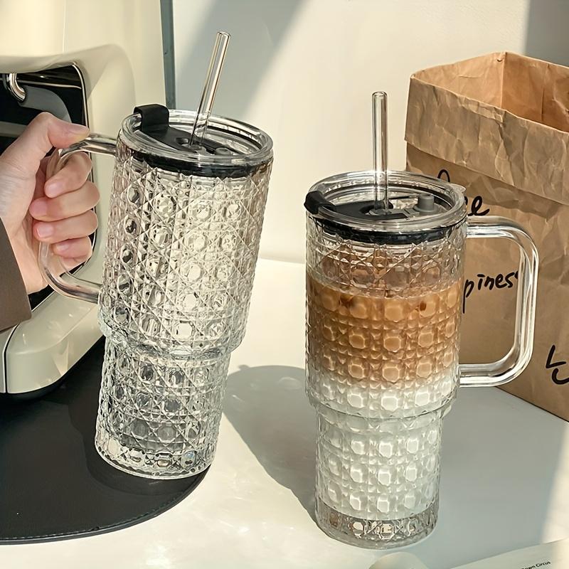 1PC 530ml/18oz Large Capacity Straw Cup with Lid, Fashionable INS Style Summer Iced Coffee Cup, Reusable Drinking Cup, Suitable for Coffee, Tea, Whiskey, American Espresso and Latte, Tumbler