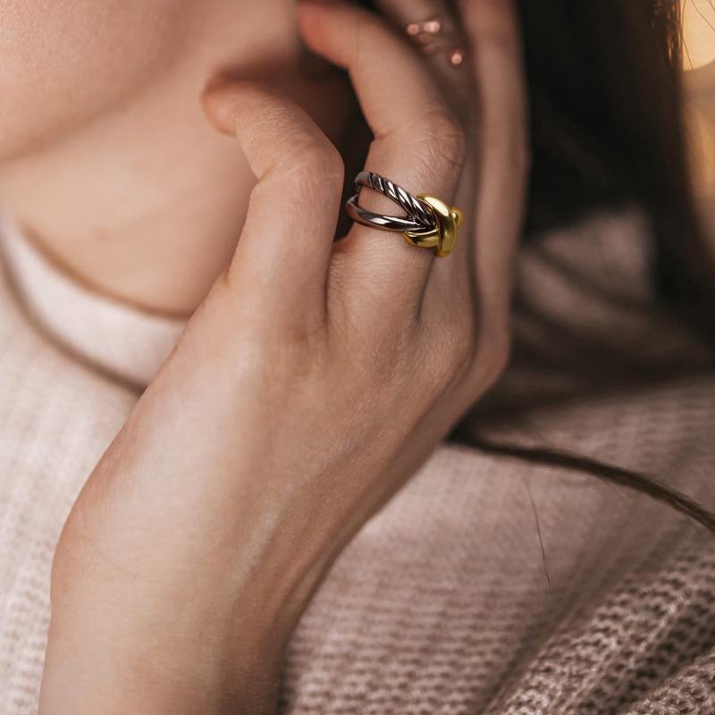 Mytys Butterfly Two-Tone Cross Rings Fashion Statement Ring X Chunky Vintage Twisted Cable Wire Hollow Ring Jewelry Gifts for Women Girl