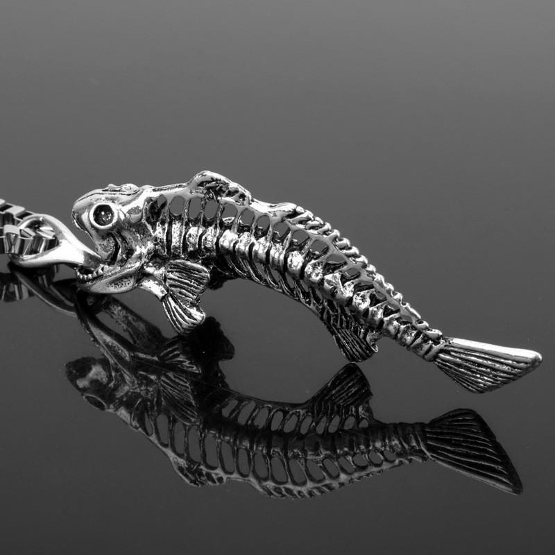 Vintage Gothic Oversized Alloy Metal Fish Skeleton Necklace for Male Wear - Elongated Form Silver-Tone Fossil Fish Skull Pendant, 23.62in Chain for Everyday Use