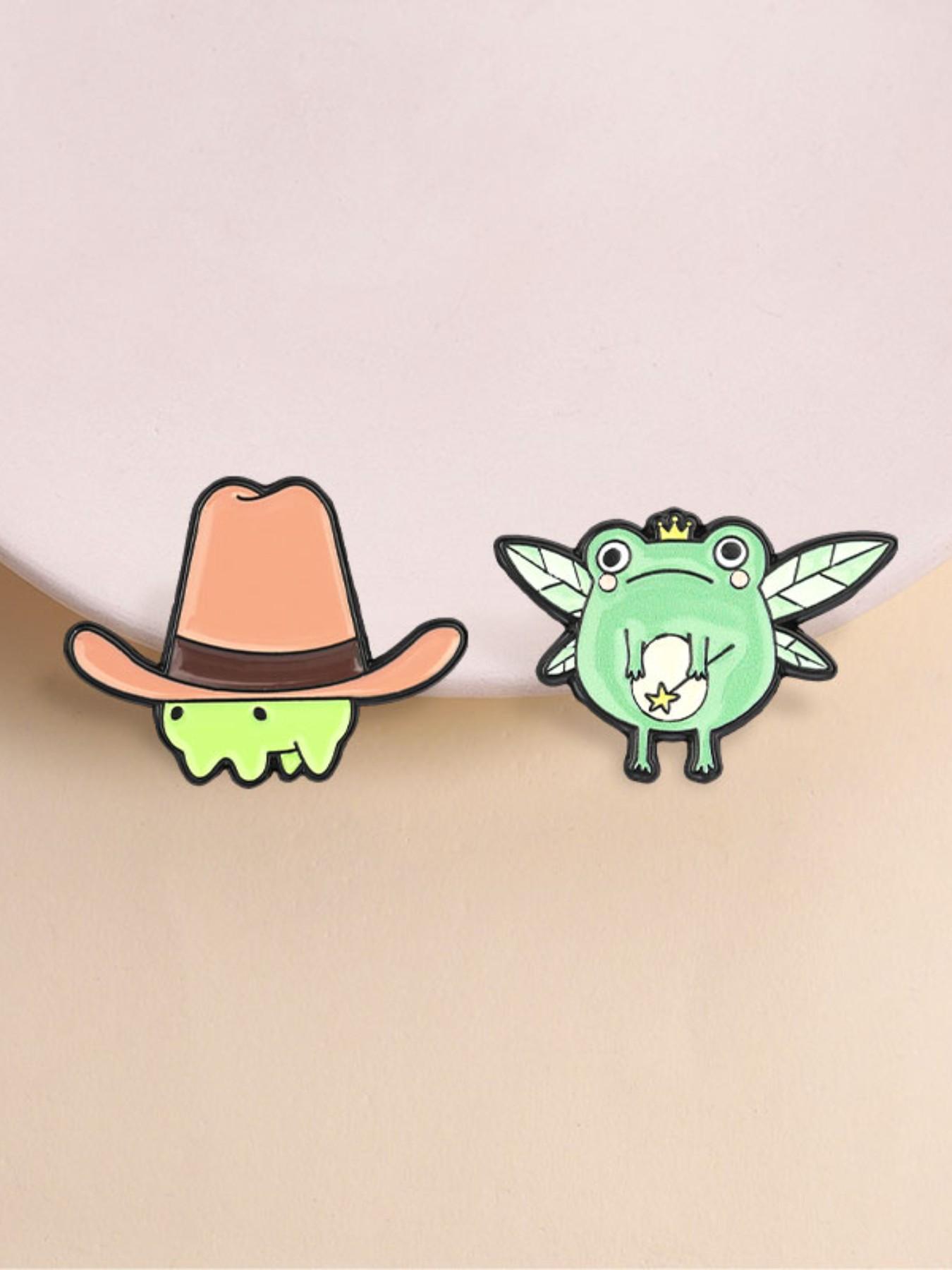 2PCS Cartoon Cute Frog Cartoon Alloy Pin , Frog Fairy Wearing Crown Dragonfly Wings Holding Magic Wand & Cowboy Frog Brooch , for Animal Lovers Backpack Jacket Clothing Badge  Decoration Gift, Fashion Lapel Pin