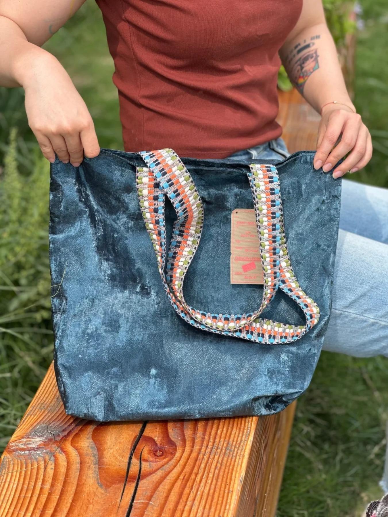 Women's Tyvek Material Shoulder Bag, Fashionable Style Medium Size Waterproof Shopping Bag, Stylish Daily Use Accessory