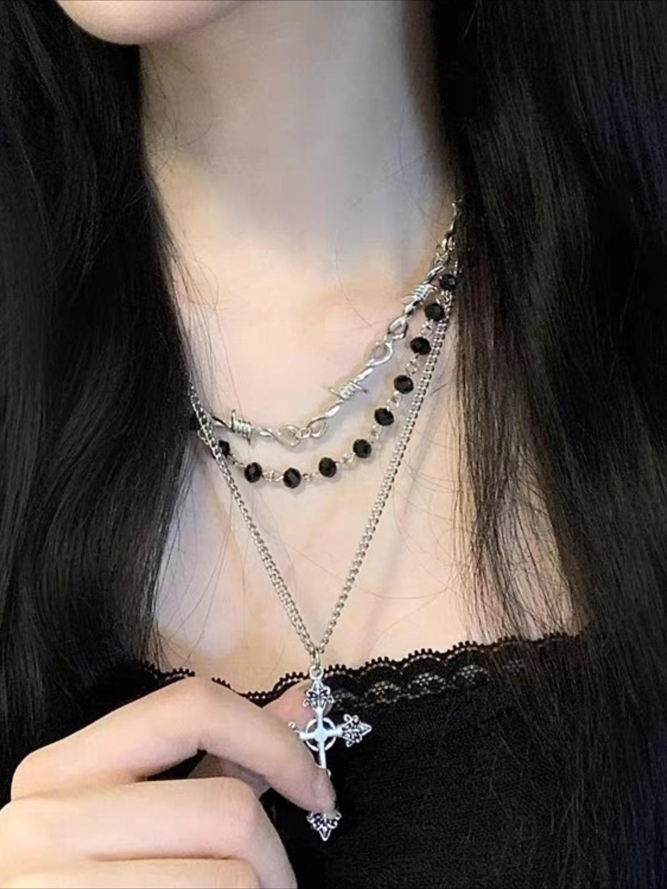 Gothic Punk Cross Pendant Necklace Set, Vintage Beaded Thorn Chain Jewelry for Women, Halloween Party Accessories